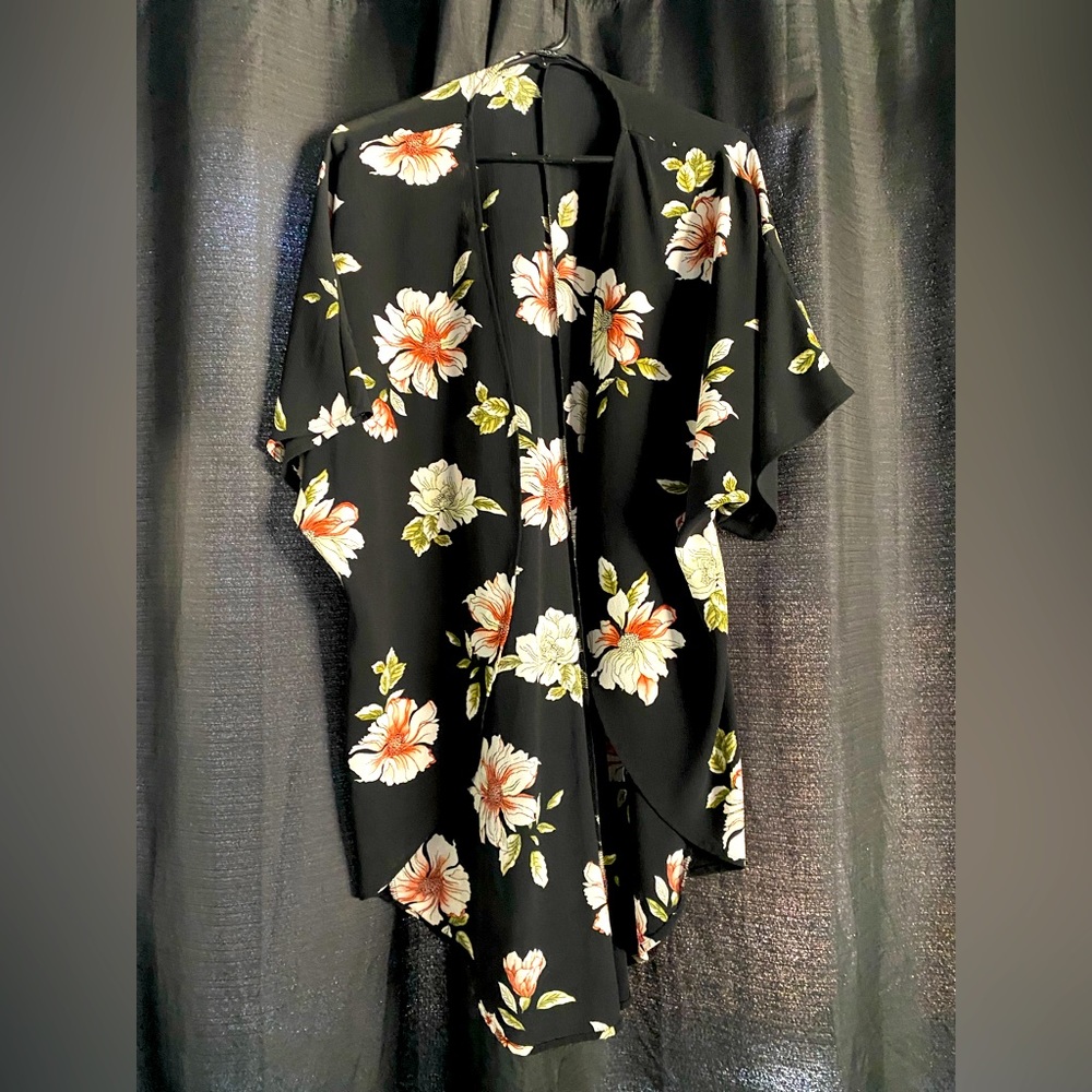 Floral Shaw/Cardigan